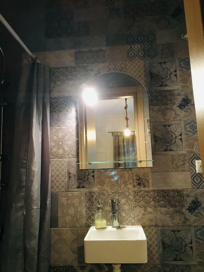 ANASTASIS APARTMENT in Palaio Faliro Atene Esterno foto
